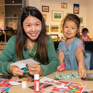 Bring your family and friends for our upcoming Family Day inspired by The last coconut drifted, an exhibition by Cook Island Australian artist Morgan Hogg.  Engage with Pasifika culture through raffia skirt making, creating a colourful fabric print, joining an accessible dance workshop, making a paper Tivaevae and more.  Full program to be announced. 
Register via link in bio.  @blacktowncitycouncil @creatensw @morgan._.hogg  #BlacktownArts #BlacktownCityCouncil #FamilyDay #Thelastcoconutdrifted #MorganHogg #Making #Exhibition  --- 
Image: Hive Festival, 2025, photography by Garry Trinh
ID: Image showcases a caregiver with young child at a making workshop at Hive Festival in 2025