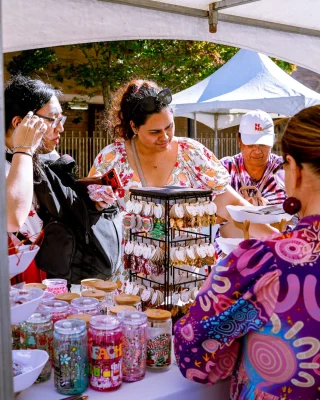 Western Sydney Fashion Festival and Pasifika Makers Markets brought an array of colour, culture and fashion to Blacktown!  Last Saturday we celebrated all the fashion houses, people, stories and creativity that makes western Sydney fashion so vibrant and dynamic.  Big thank you to @westernsydneyfashionfest, @maketi_moana, @powerhousemuseum, all the stallholders, designers, models and the community for making the day so special.  We hope to see you having a great time for Blacktown Garage Party in January!  See more photos via our Facebook album.  @blacktowncitycouncil, @markusmuch @sherzan_au, @armandosclothing, @betitethelabel, @delina_co, @frikaactivewear, @publicislandsociety, @vuvaletreasures_au, @thedadunscripted, @ulaandherbrothers, @MarruyDesigns, @moemitidesigns  #BlacktownArts #BlacktownCityCouncil #WesternSydneyFashionFestival #PasifikaMakersMarkets #Fashion #Markets  --- 
Images: Western Sydney Fashion Festival and Pasifika Makers Markets, 2025, photos by Sim Kaur @s1mkaur