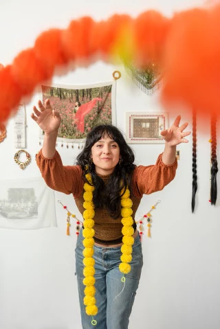 Join our 2025 Makers Space artist, Monica Rani Rudhar as she shows how to craft beautiful paper garlands at home, turning simple materials into meaningful handmade gifts or decorations. 
In Indian culture, garlands symbolise welcome, respect, devotion and celebration. 
We’d love to see your creations, share them with us via Blacktown Arts social media 💛 
Also watch Monica’s interview to learn more about her and her practice. Link in bio. 
@blacktowncitycouncil @creatensw @monicaranirudar 
#BlacktownArts #BlacktownCityCouncil #SchoolHolidays #Free #Digital #Workshop  --- 
Images: Monica Rani Rudhar in studio, 2025, photography by Garry Trinh and Blacktown Arts.